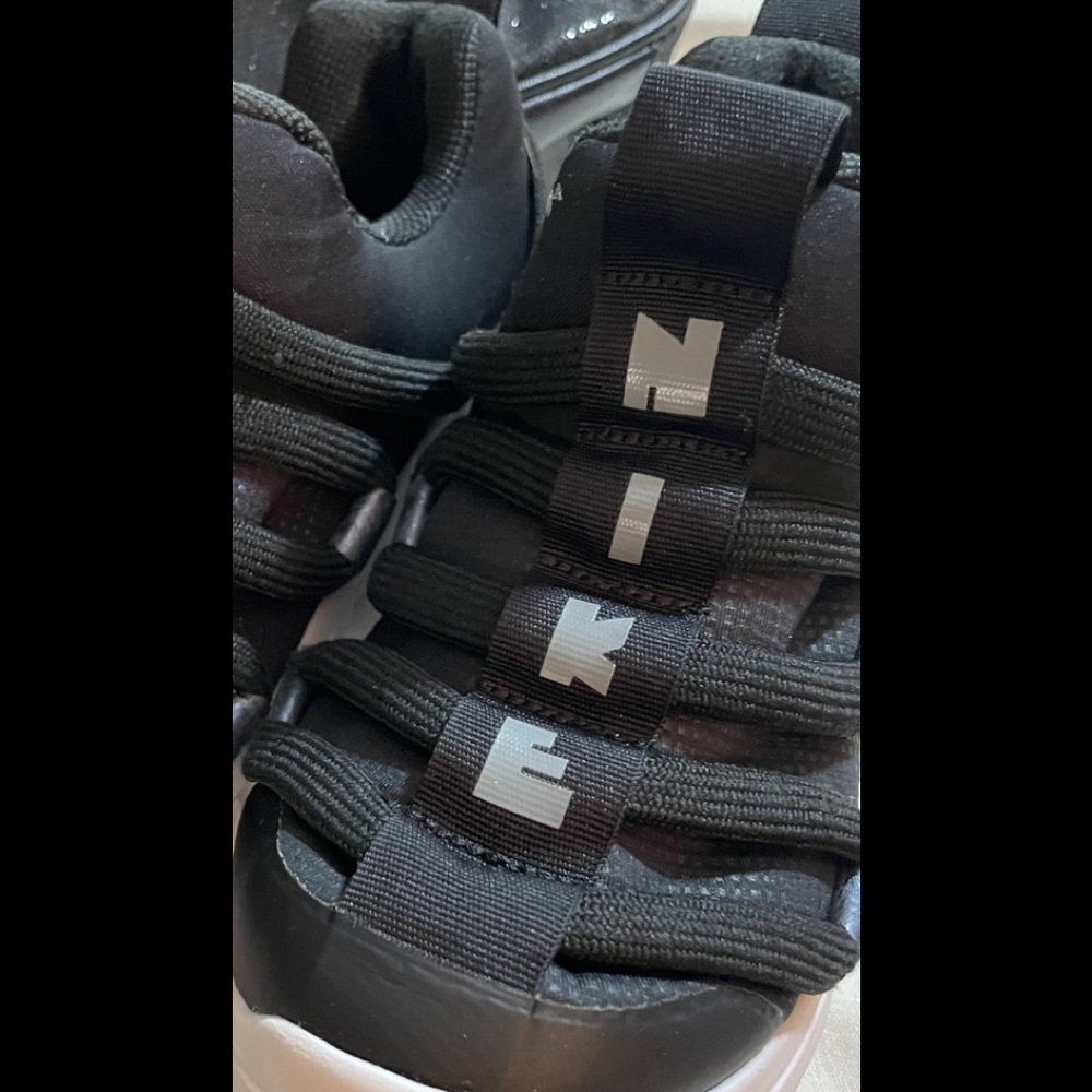 NIKE Kids Flex Runner